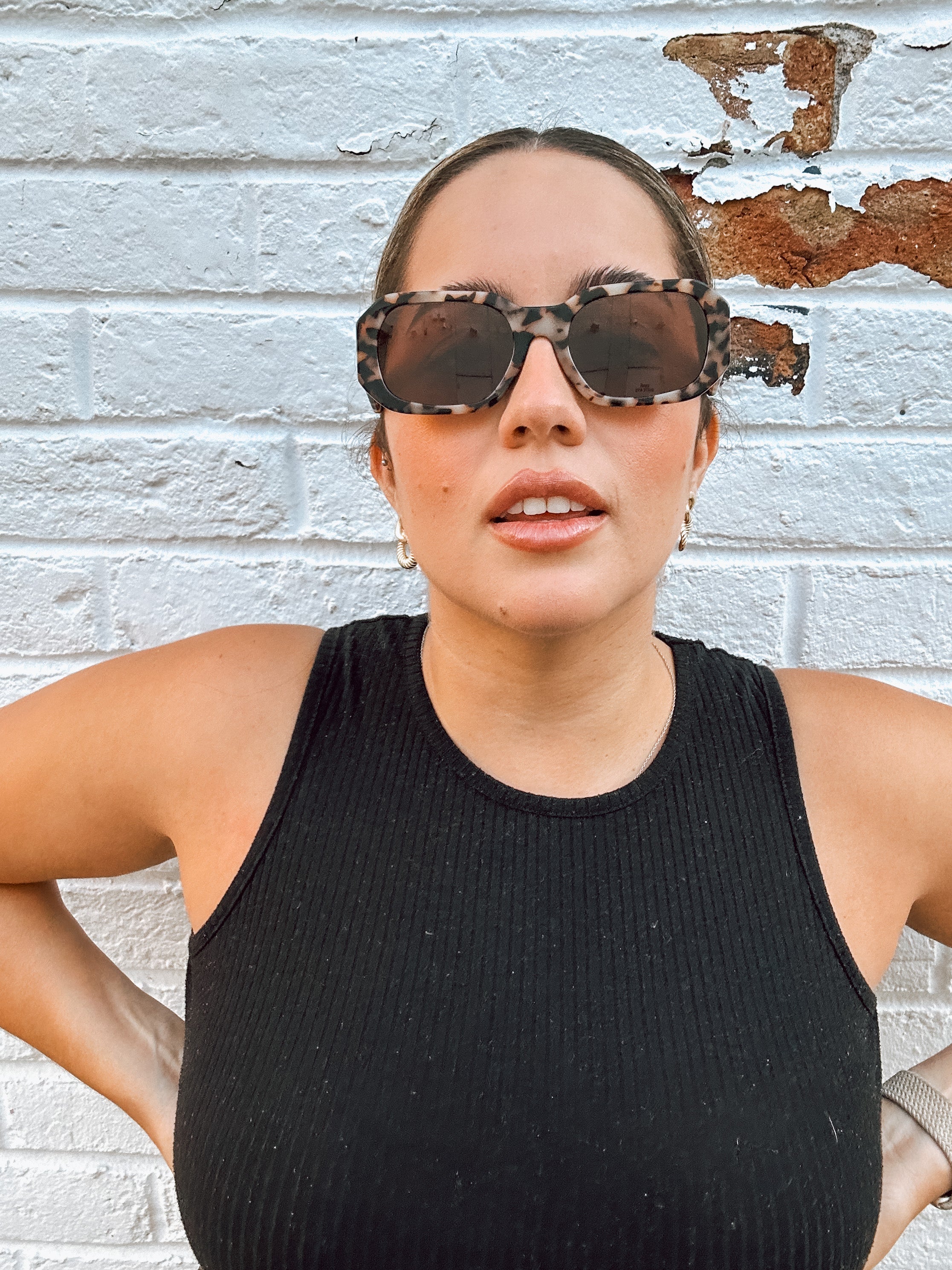 Onyx Sunglasses – Several Miles