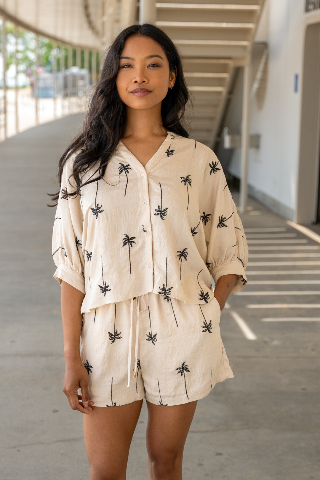Darya Palm Print Short