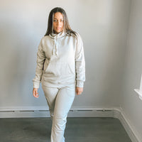 Cass Fleece Pullover Sweatshirt